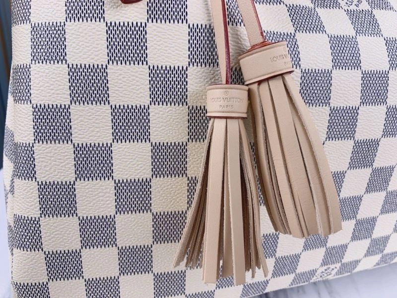 Timeless Louis Vuitton Top Handle Bags 78878