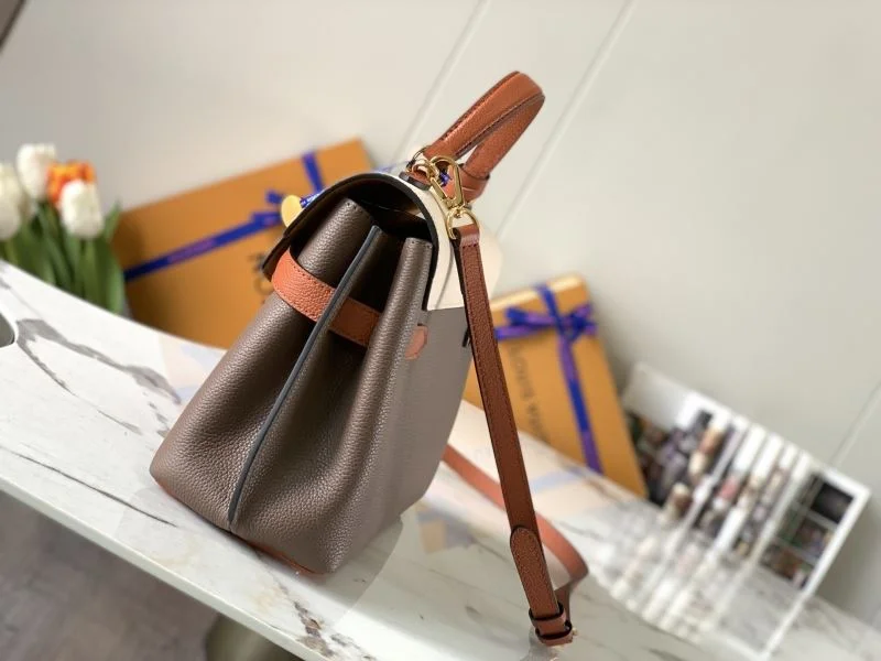 ComfortFit Louis Vuitton Top Handle Bags 39357