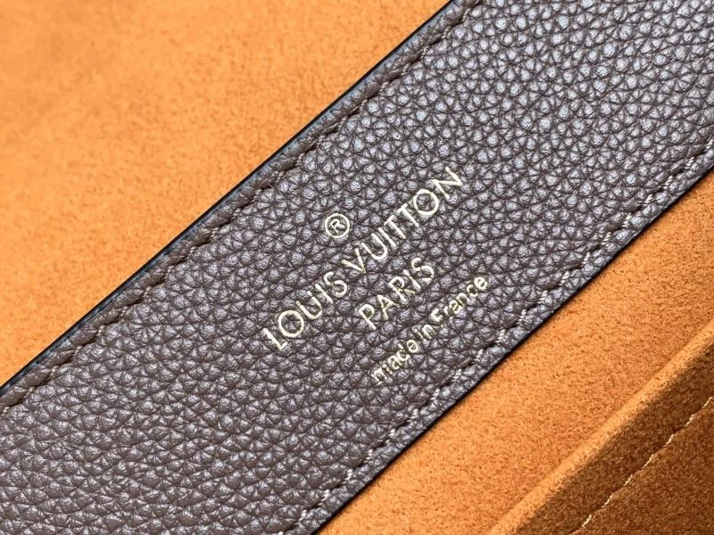 ComfortFit Louis Vuitton Top Handle Bags 39357