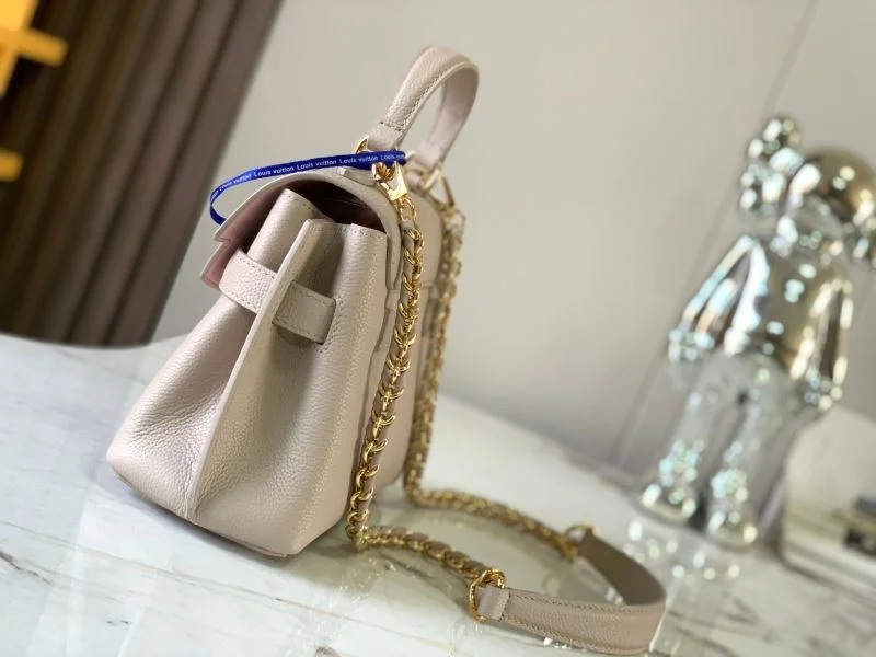 Louis Vuitton Top Handle Bags Durable 39365