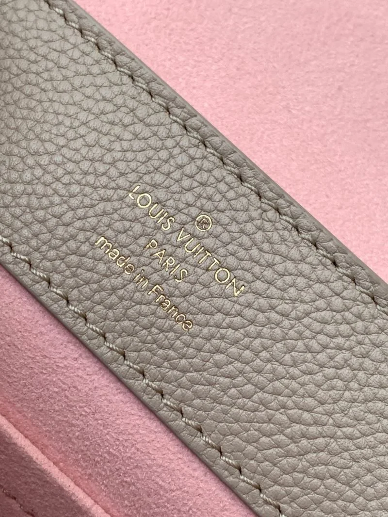 Louis Vuitton Top Handle Bags Durable 39365