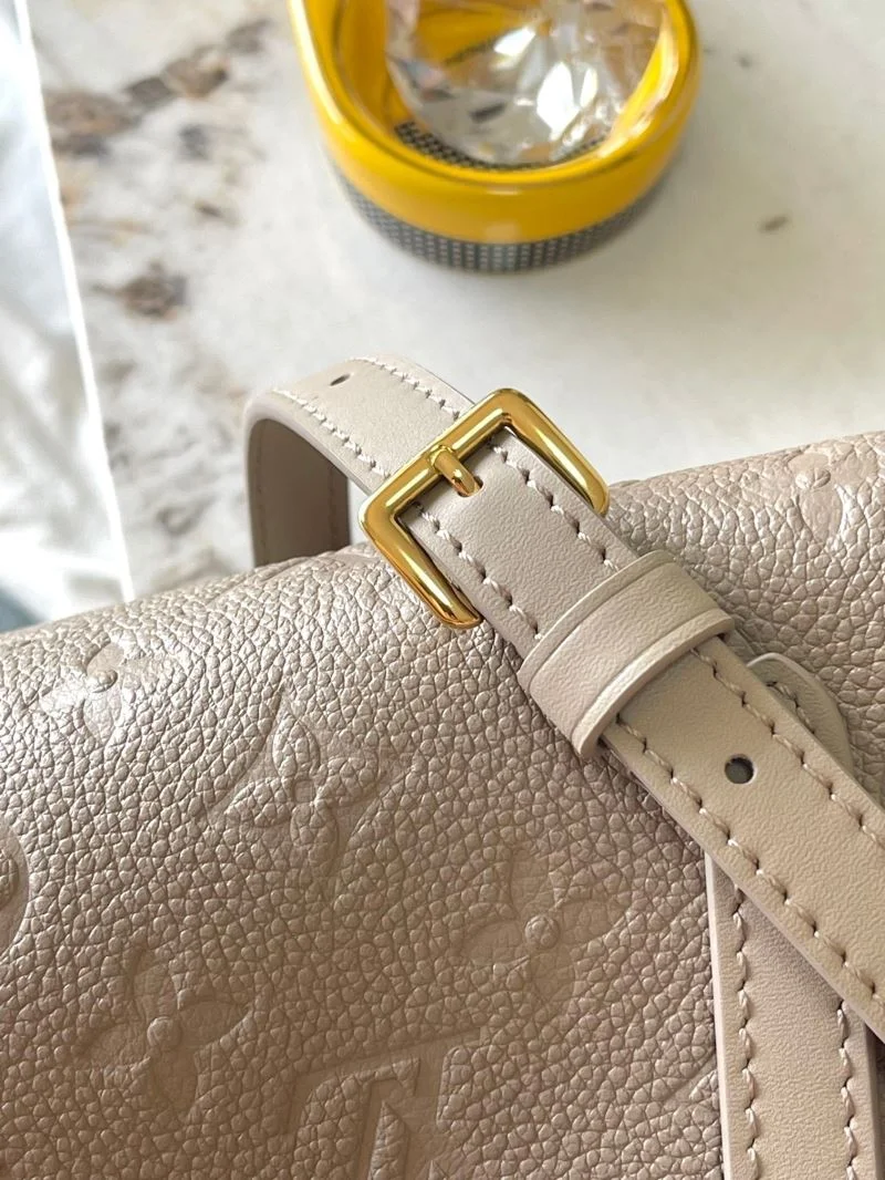 Louis Vuitton Top Handle Bags TravelReady 39338