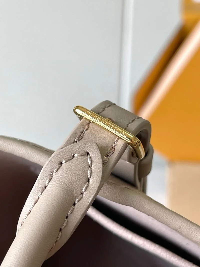 Louis Vuitton Top Handle Bags TravelReady 39338