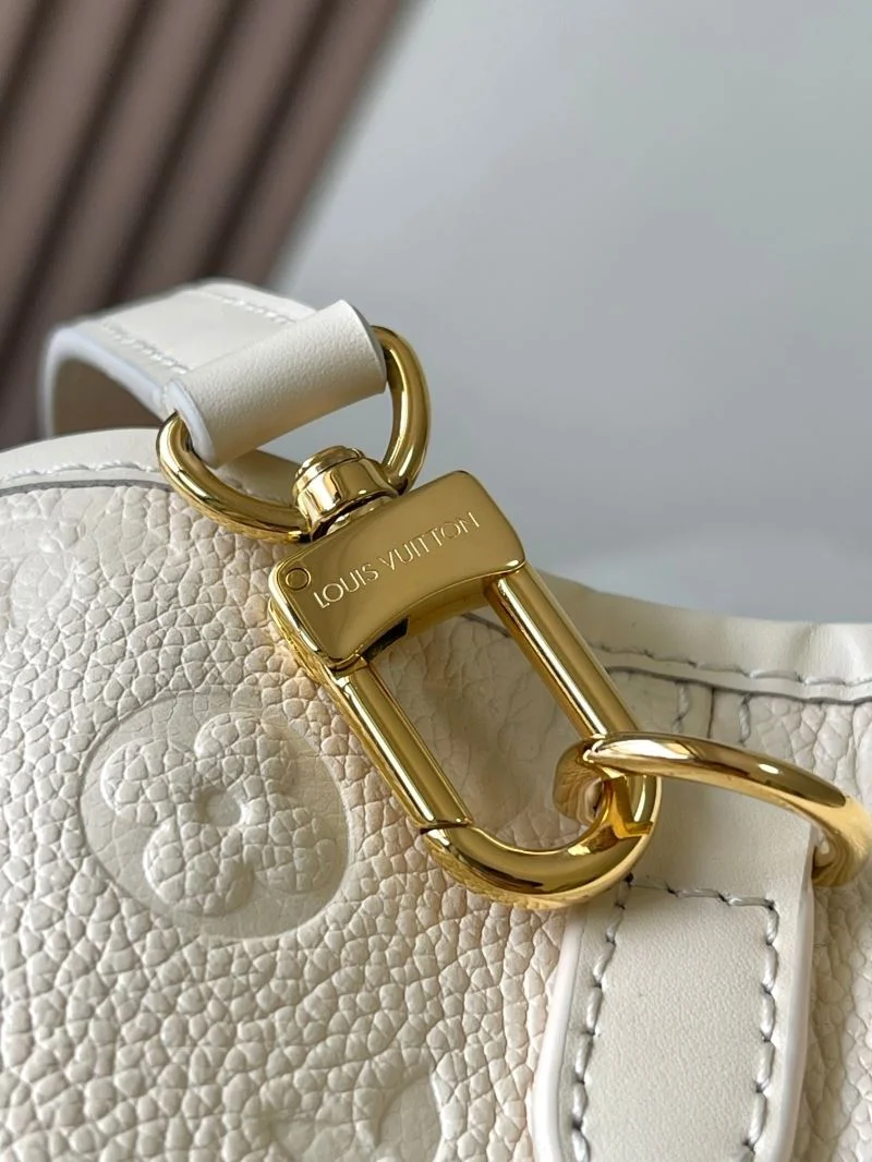 Durable Louis Vuitton Top Handle Bags 39336