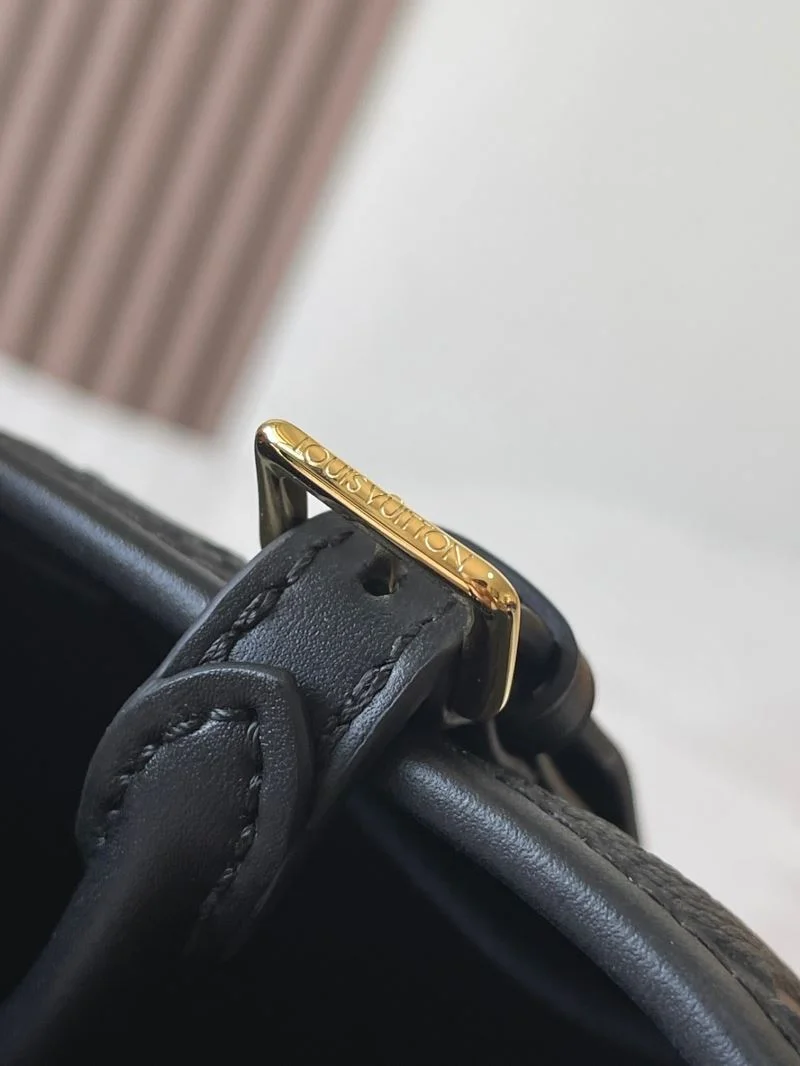 Louis Vuitton Top Handle Bags WrinkleFree 39332