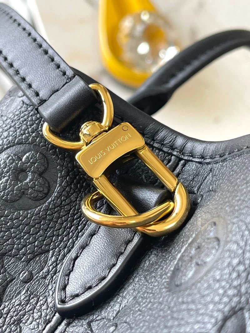Louis Vuitton Top Handle Bags WrinkleFree 39332