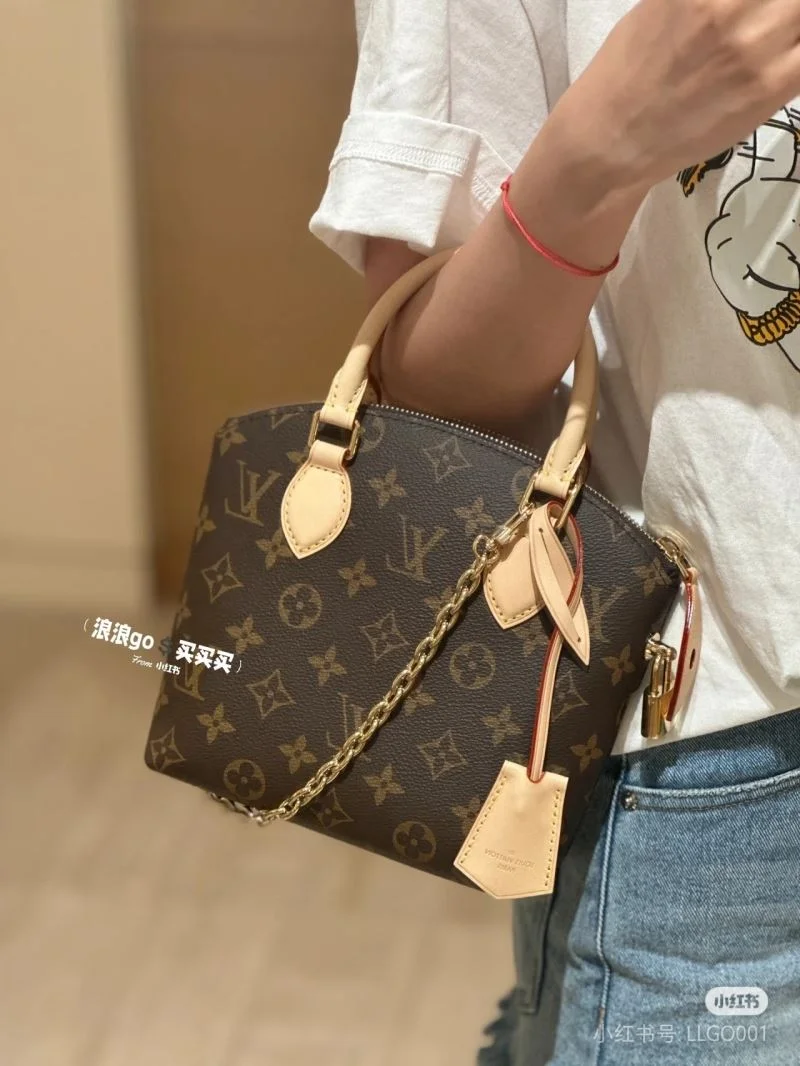Compact Louis Vuitton Top Handle Bags 39375