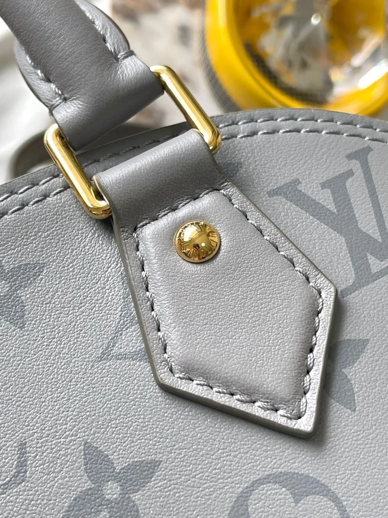 Thermal Louis Vuitton Top Handle Bags 39352