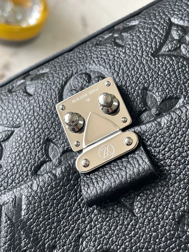 OdorResistant Louis Vuitton Top Handle Bags 39355