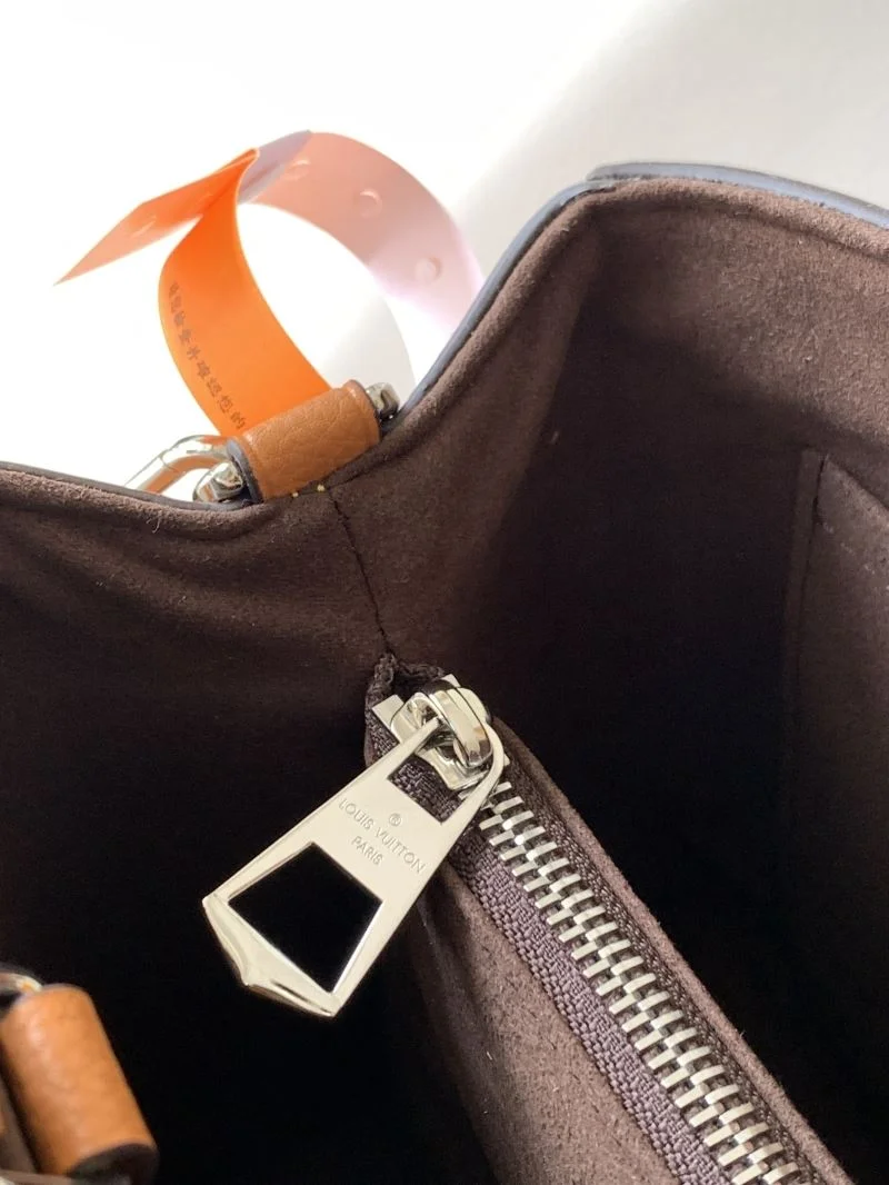 Sleek Louis Vuitton Top Handle Bags 39343