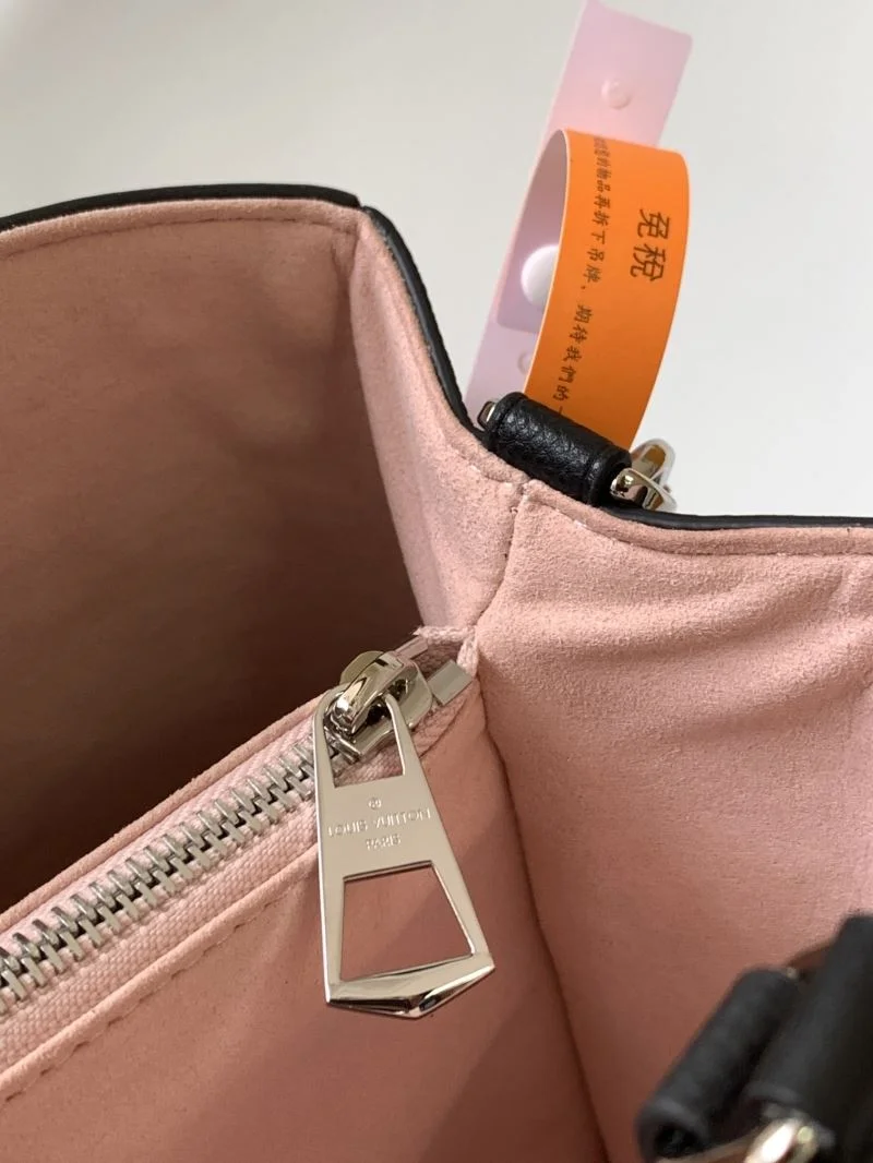 Louis Vuitton Top Handle Bags OnTrend 39341