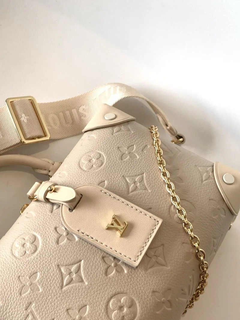 Efficient Louis Vuitton Top Handle Bags 39121
