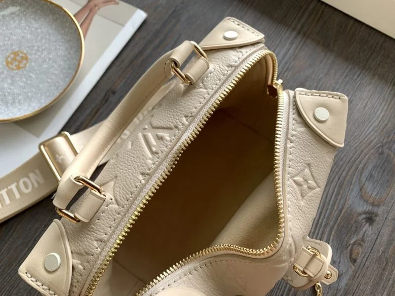 Efficient Louis Vuitton Top Handle Bags 39121