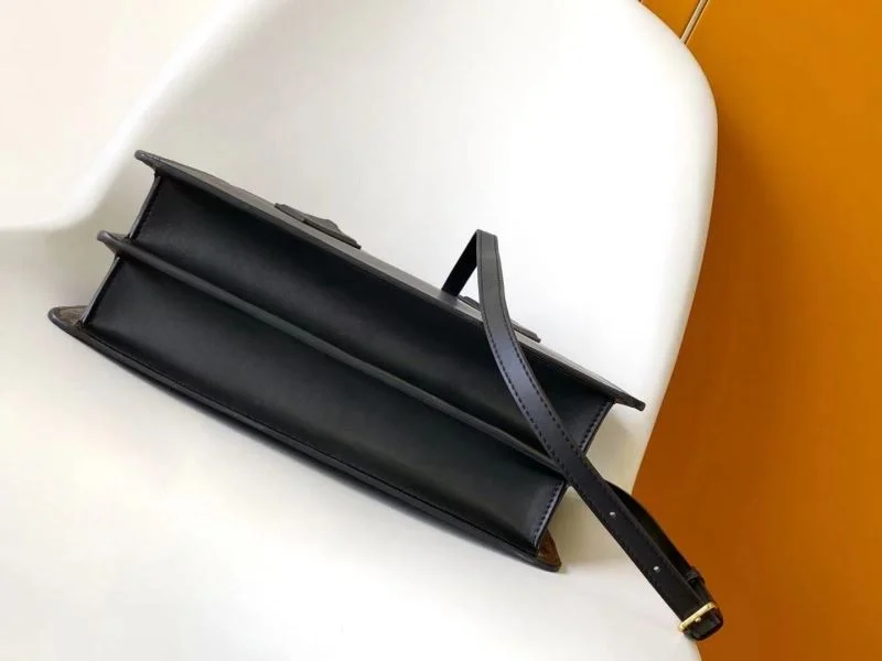 Fashionable Louis Vuitton Top Handle Bags 39108