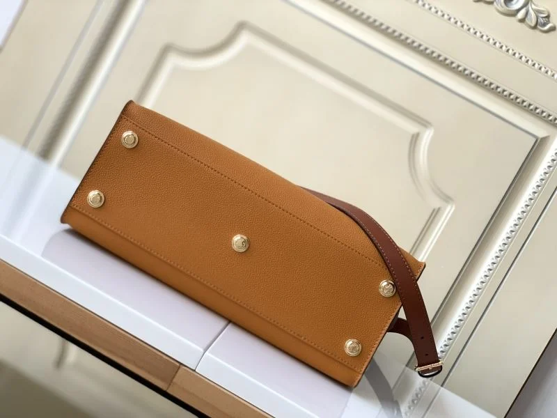MoistureWicking Louis Vuitton Top Handle Bags 39099