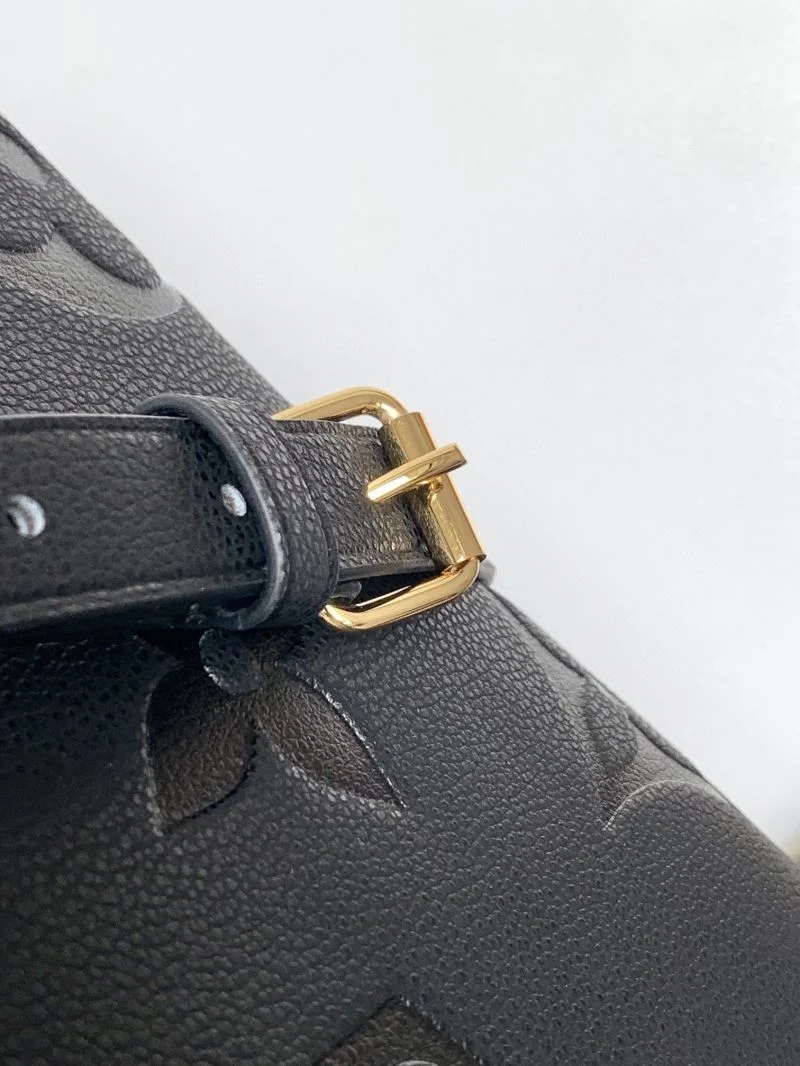 FreshLook Louis Vuitton Top Handle Bags 39100
