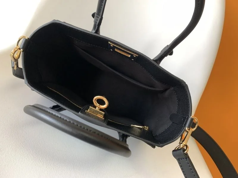 Elegant Louis Vuitton Top Handle Bags 39087