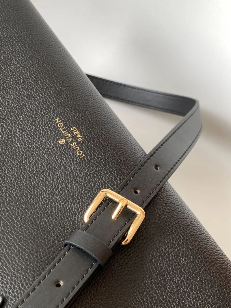 Louis Vuitton Top Handle Bags Elegant 39104