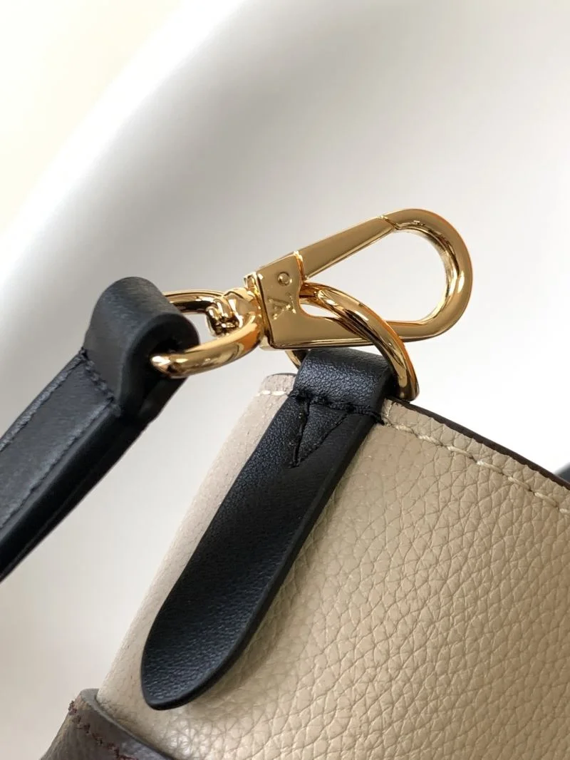 TimelessDesign Louis Vuitton Top Handle Bags 39095