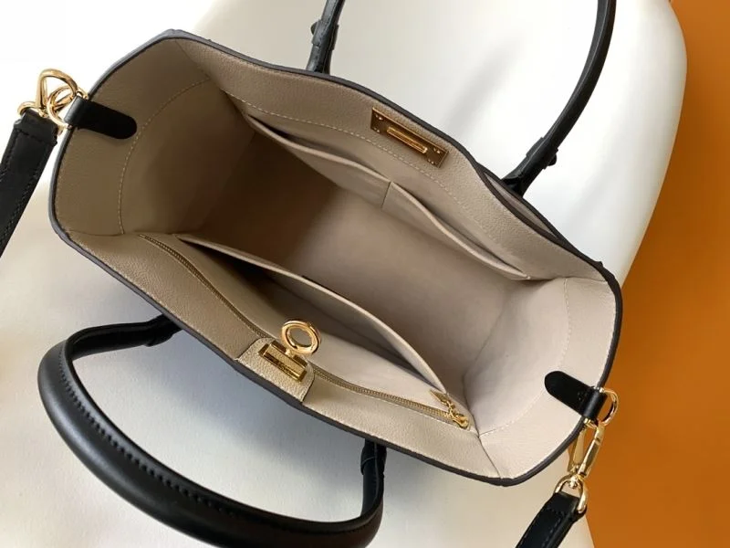 TimelessDesign Louis Vuitton Top Handle Bags 39095