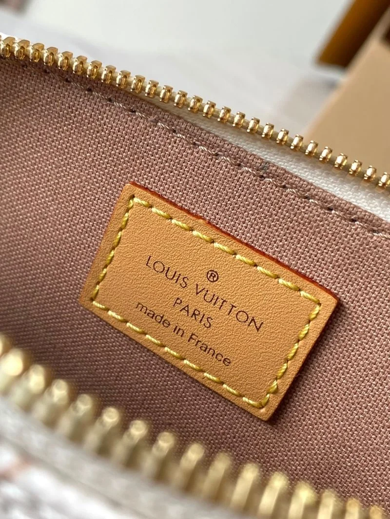 MoistureWicking Louis Vuitton Top Handle Bags 38780