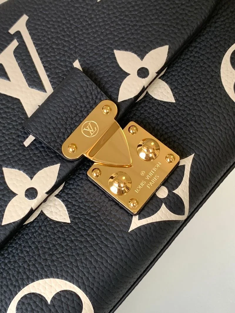 Versatile Louis Vuitton Top Handle Bags 38770