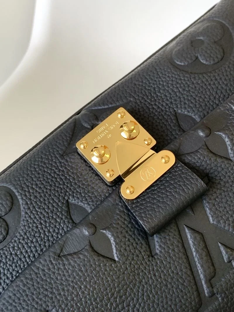 Breathable Louis Vuitton Top Handle Bags 38767