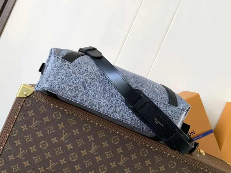 Snug Louis Vuitton Top Handle Bags 38758