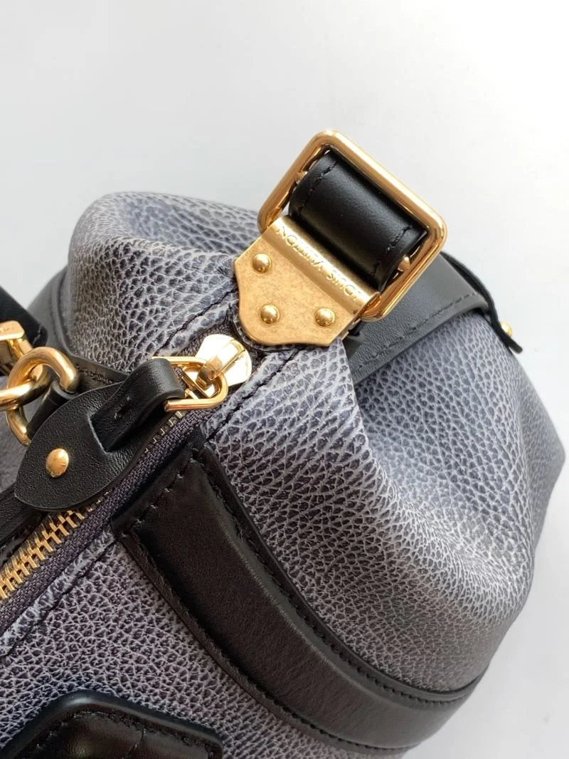 Snug Louis Vuitton Top Handle Bags 38758