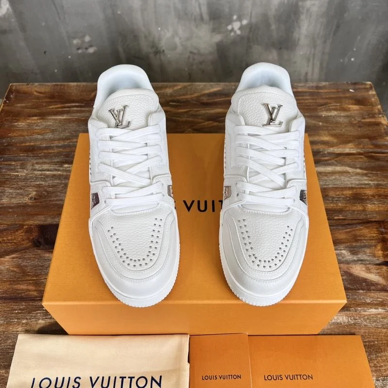 Louis Vuitton Trainer Sneaker Modern 30428