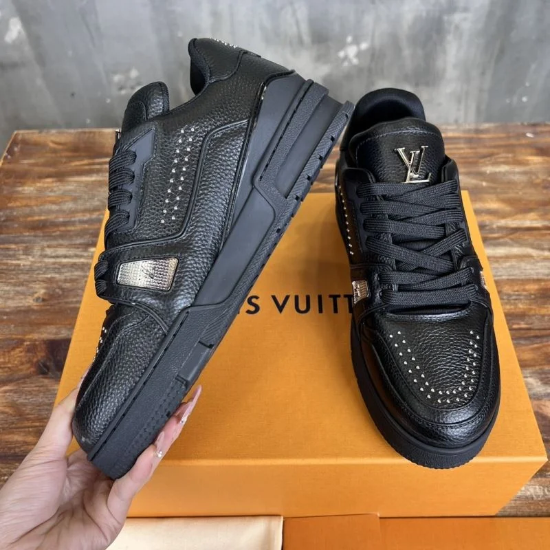 Louis Vuitton Trainer Sneaker NewStyle 30427