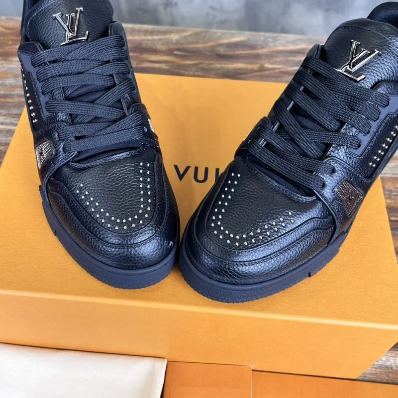 Louis Vuitton Trainer Sneaker NewStyle 30427