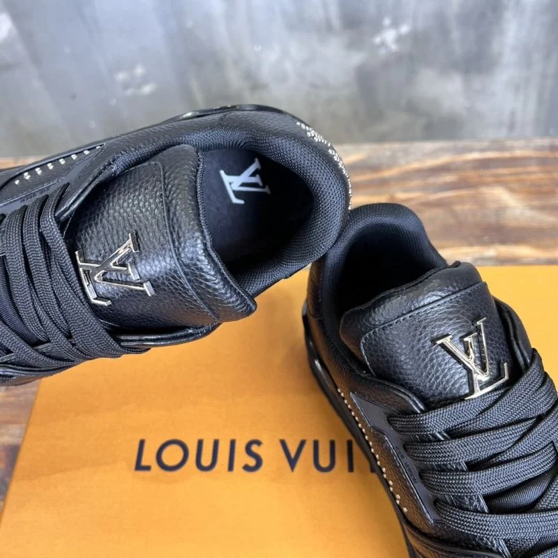 Louis Vuitton Trainer Sneaker NewStyle 30427