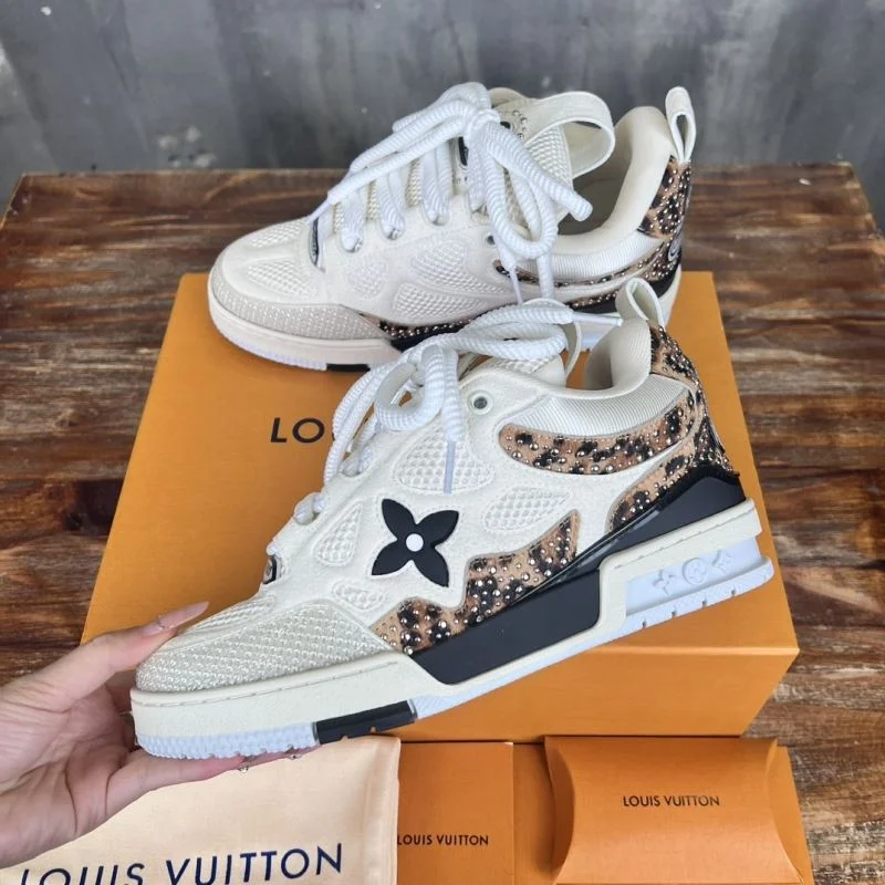 Louis Vuitton Trainer Sneaker Functional 30403