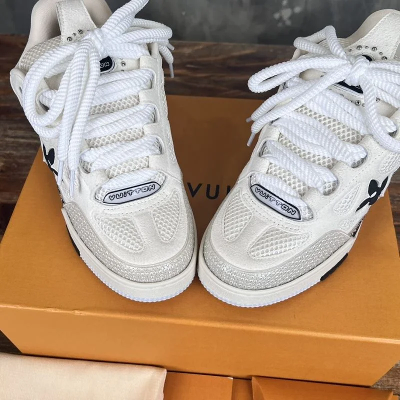 Louis Vuitton Trainer Sneaker Functional 30403
