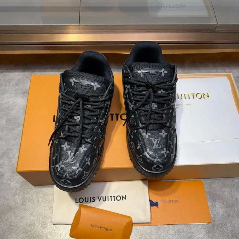 Louis Vuitton Trainer Sneaker UrbanStyle 30414
