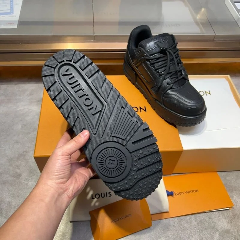Louis Vuitton Trainer Sneaker Seasonal 30415