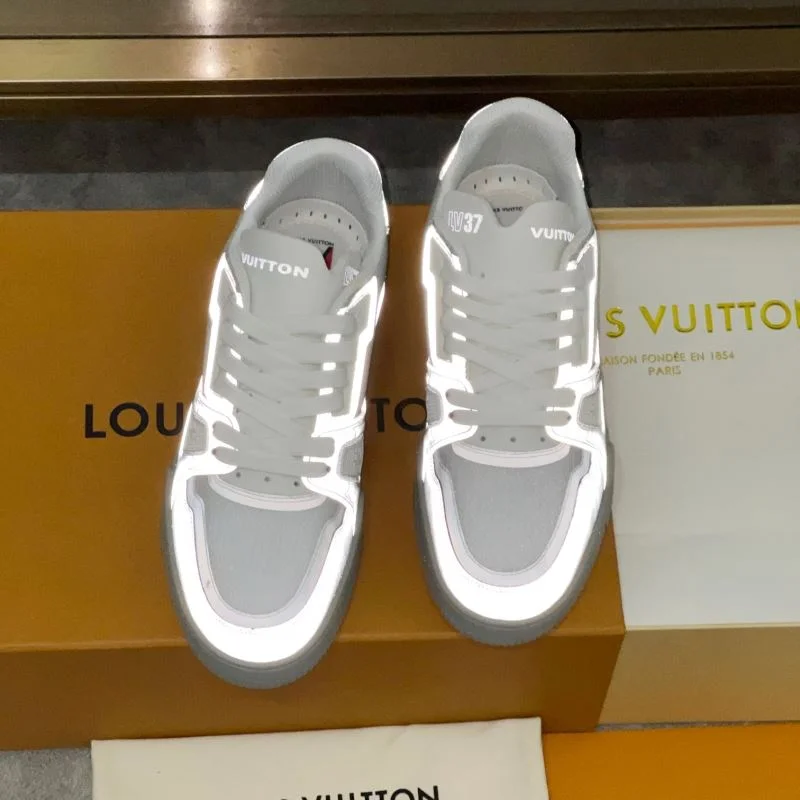 Louis Vuitton Trainer Sneaker Lightweight 30416