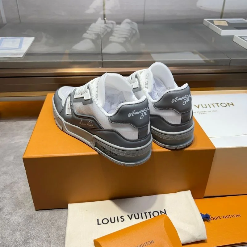 Louis Vuitton Trainer Sneaker Lightweight 30416