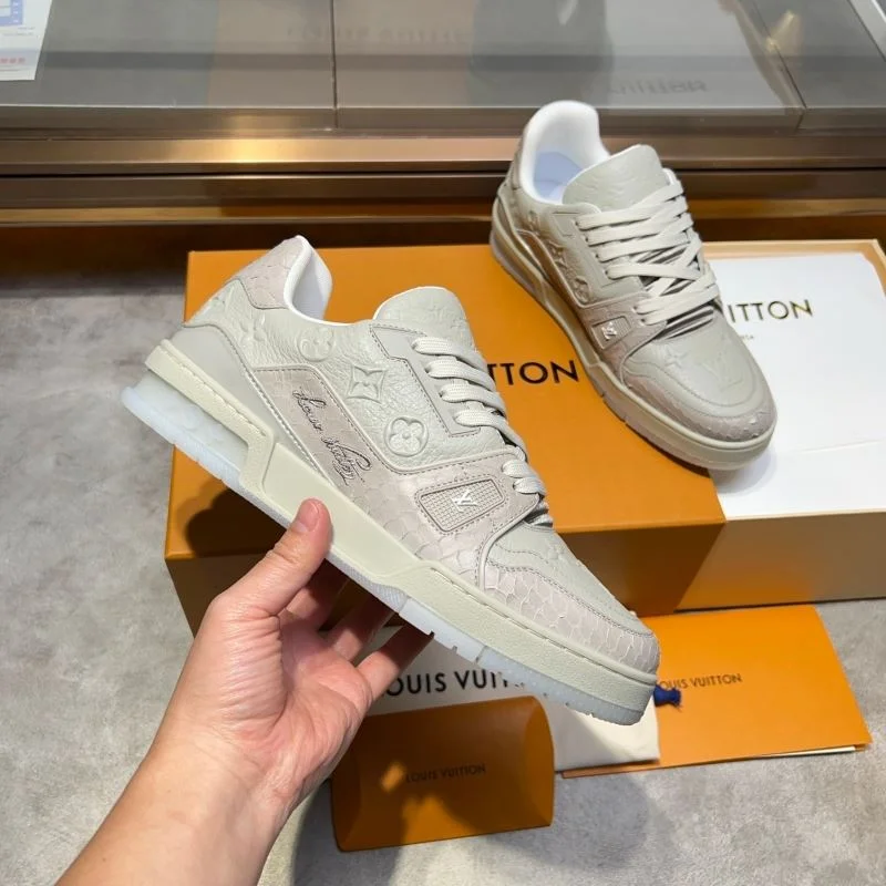 Louis Vuitton Trainer Sneaker SmartChoice 30421