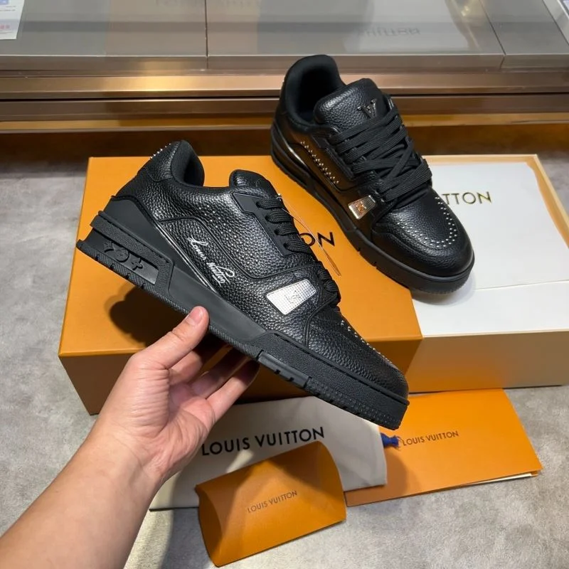 WrinkleFree Louis Vuitton Trainer Sneaker 30405