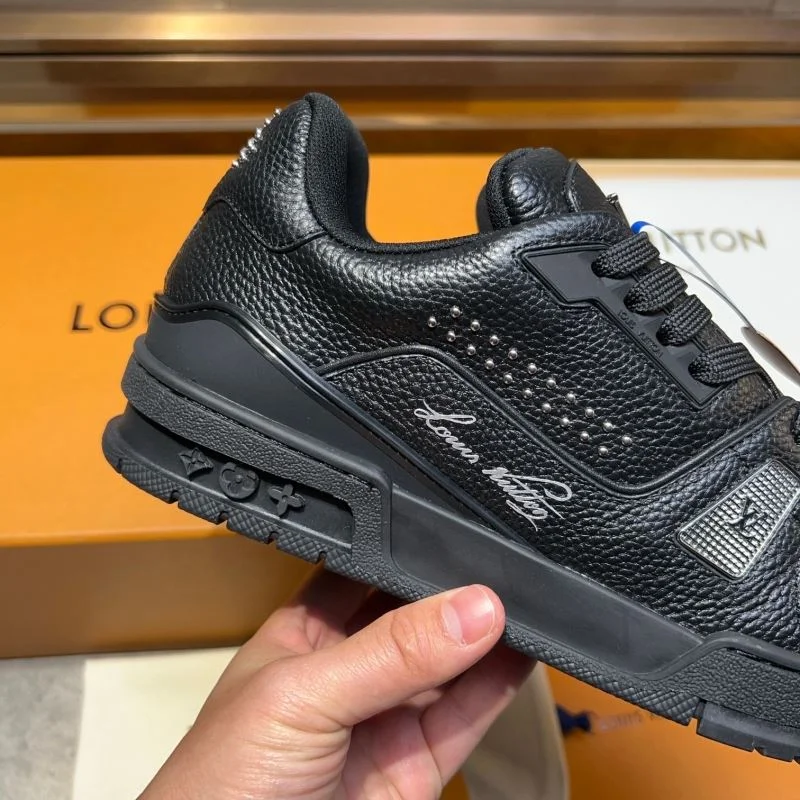 WrinkleFree Louis Vuitton Trainer Sneaker 30405