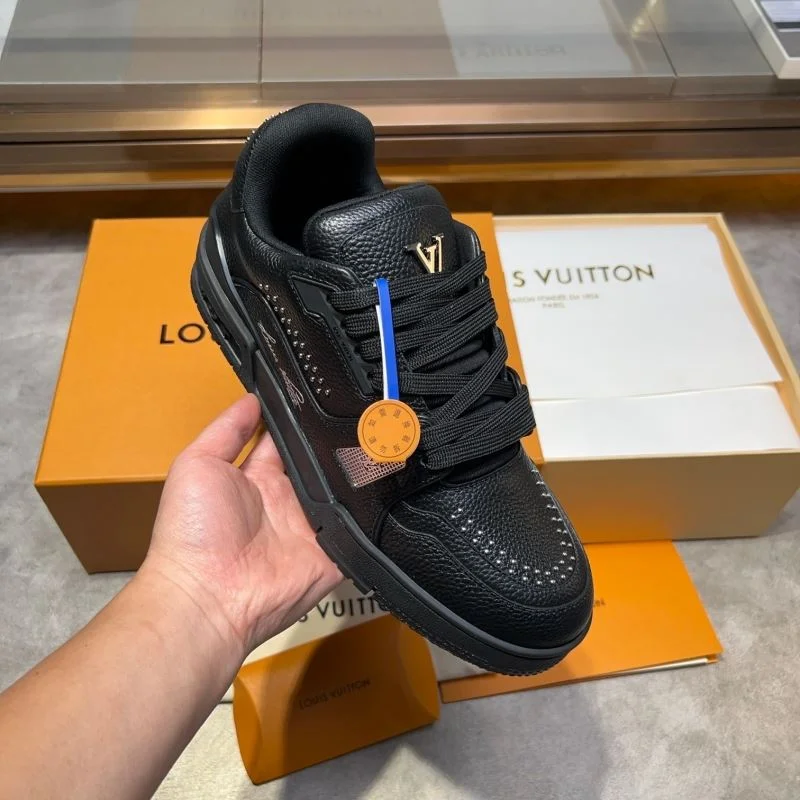 WrinkleFree Louis Vuitton Trainer Sneaker 30405
