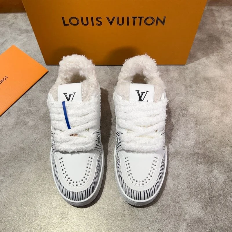 Effortless Louis Vuitton Trainer Sneaker 30394