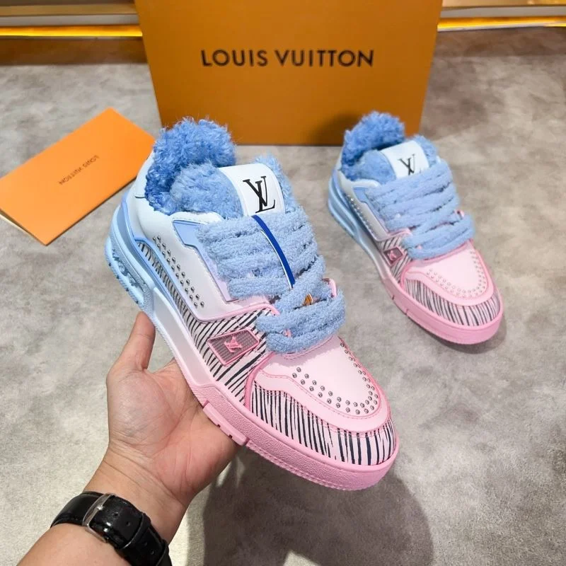 Louis Vuitton Trainer Sneaker RelaxedFit 30408