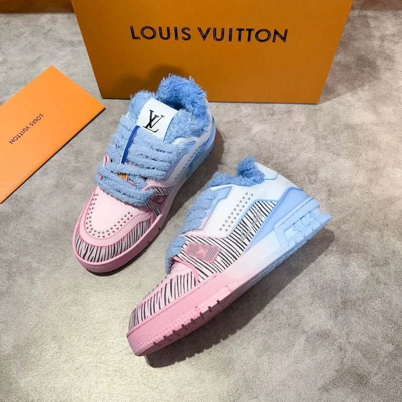 Louis Vuitton Trainer Sneaker RelaxedFit 30408
