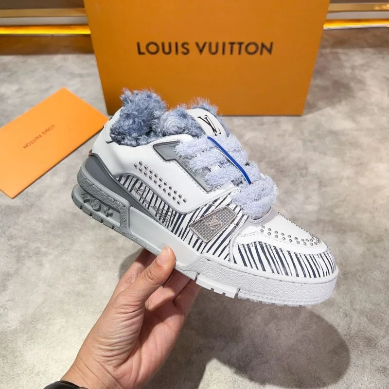 Louis Vuitton Trainer Sneaker Trendsetting 30404