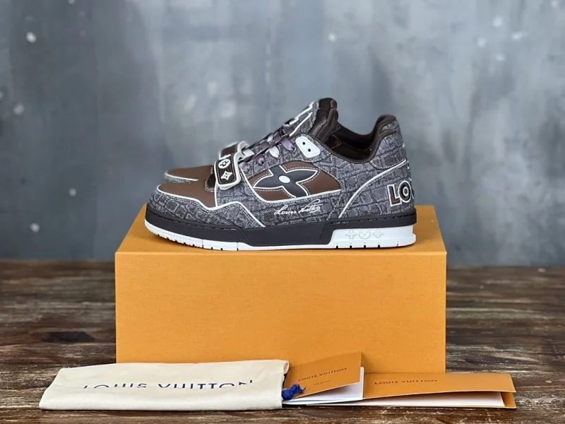 HighQuality Louis Vuitton Trainer Sneaker 30390