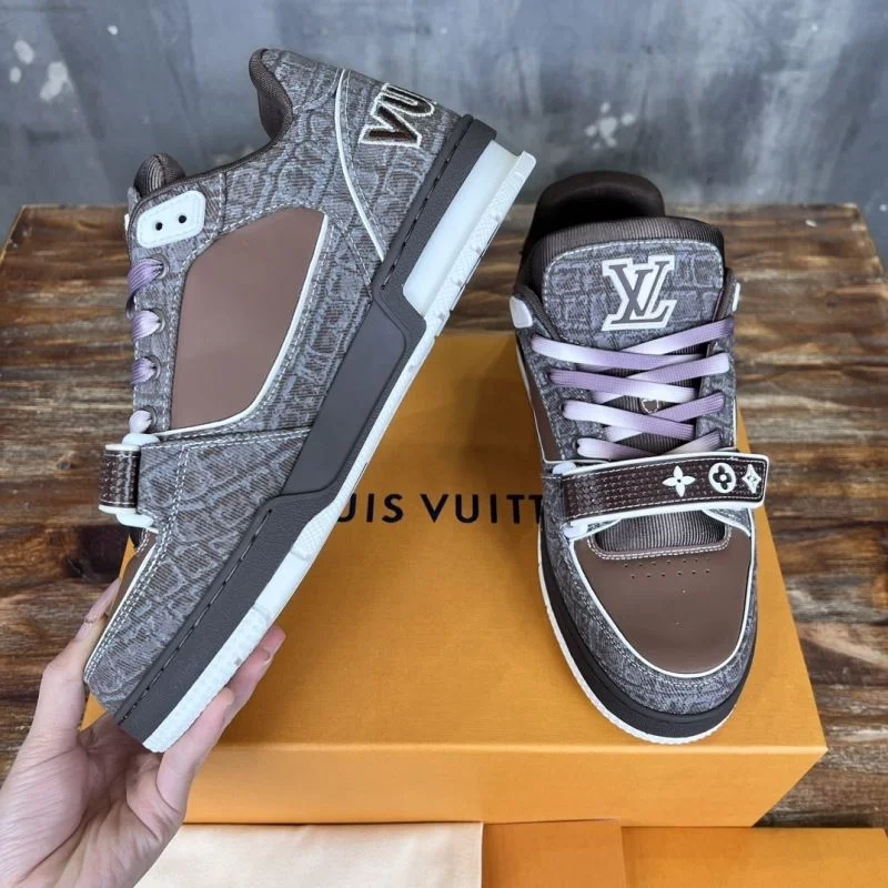HighQuality Louis Vuitton Trainer Sneaker 30390