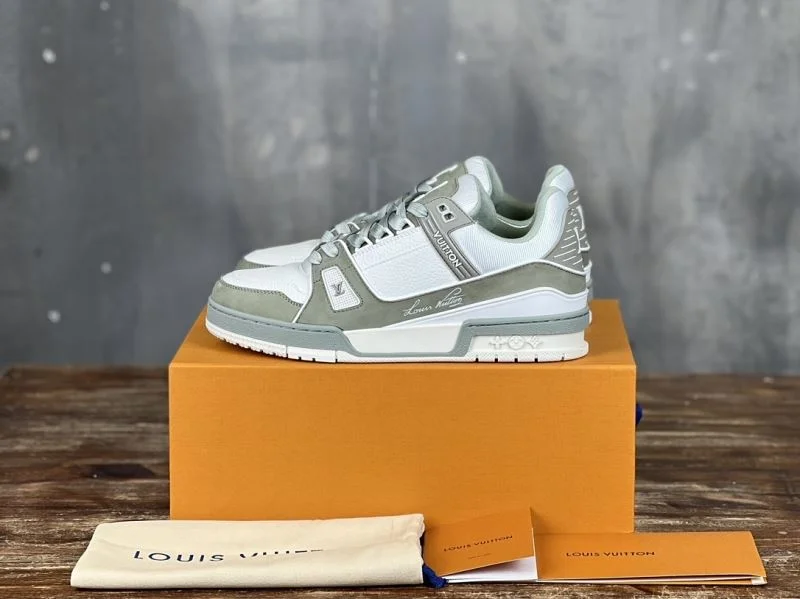 UrbanChic Louis Vuitton Trainer Sneaker 30389
